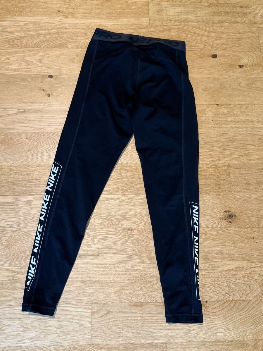 Nike Leggings: NIKE PRO SPORTLEGGINGS SCHWARZ – Gebraucht aus Zürich von dbu_s8p2 3