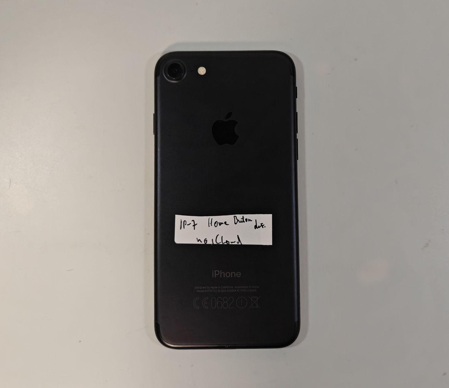 Apple Telefoni cellulari / Smartphones: iPhone 7 Schwarz – Difettoso da Ehrendingen venduto da Rocky985 1