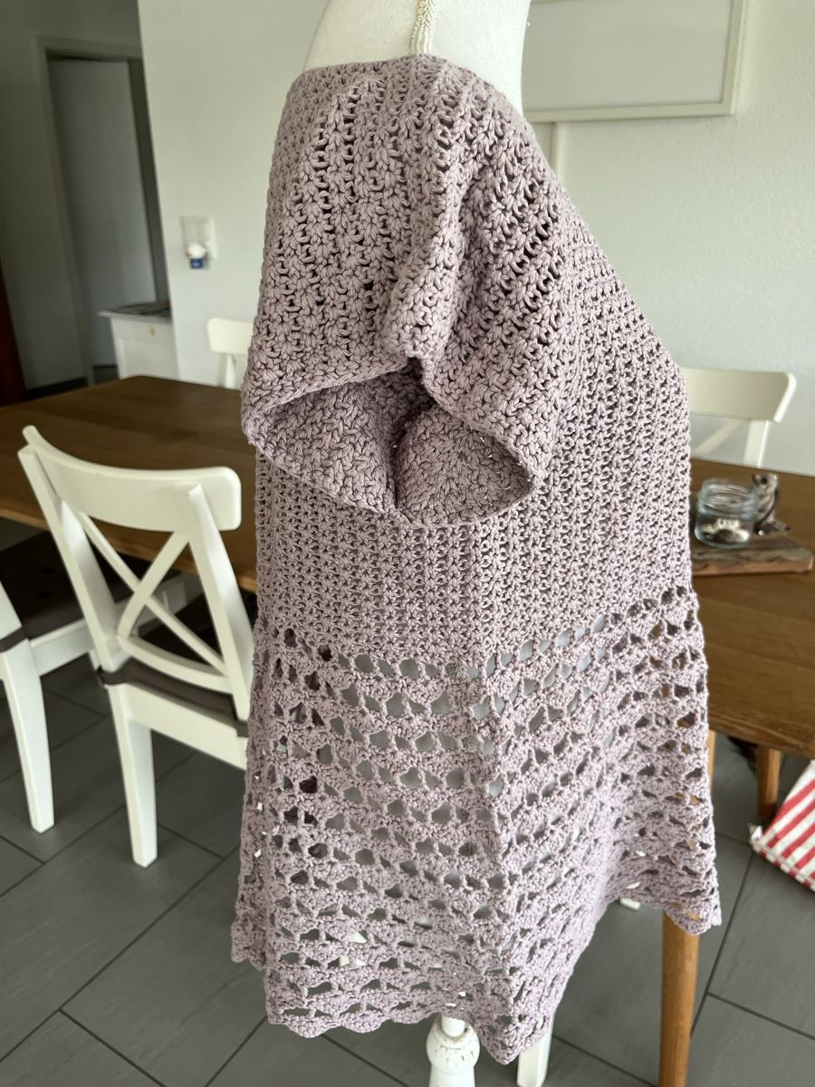 Tuniken: Handmade gehäkelt Tunika Gr.XL – Gebraucht aus Herrenschwanden von Kamel1 2
