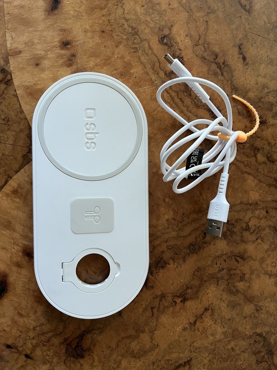 Ladegeräte: SBS Wireless Charger mit USB-C Kabel Weiss – Neu (gemäss Beschreibung) aus Zürich von jsilfra