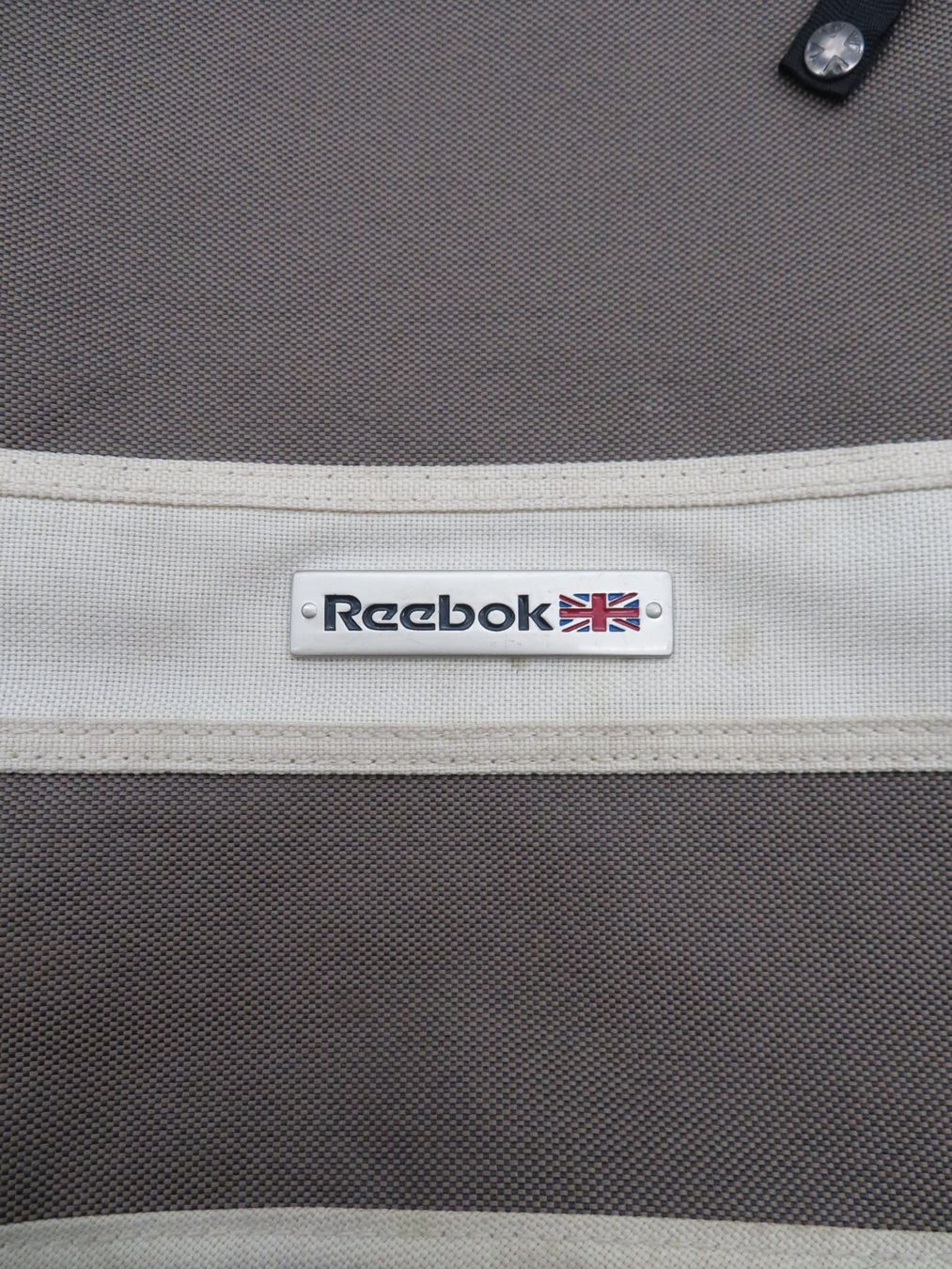 Reebok Borse: Reebok Umhängetasche – Nuovo (secondo la descrizione) da Reinach BL venduto da WBZ-Flohmarkt 1