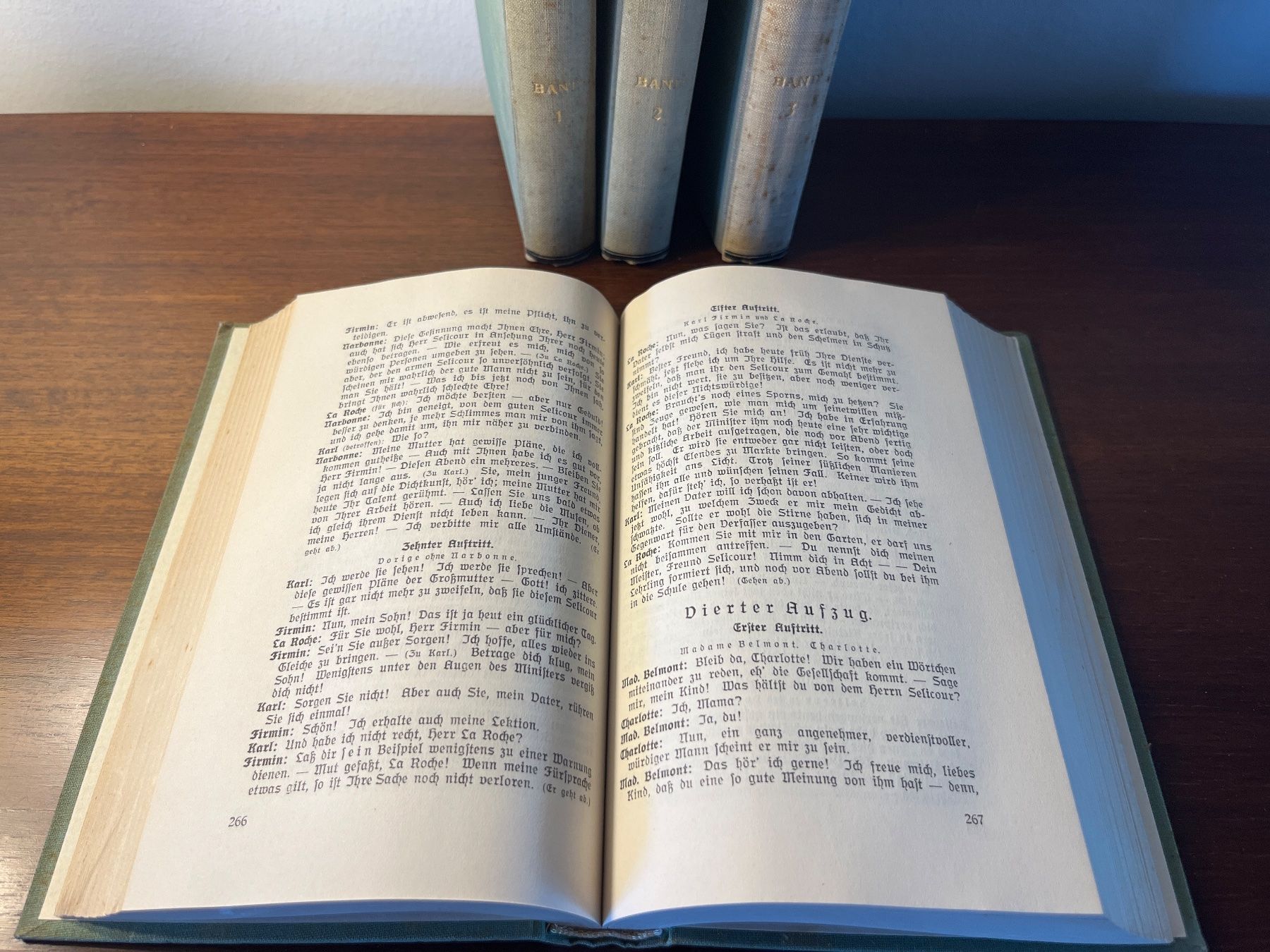 Bücher: Buch - Schiller, Band 1-4, 1924 – Gebraucht aus Luzern von Jiggy_8898 9
