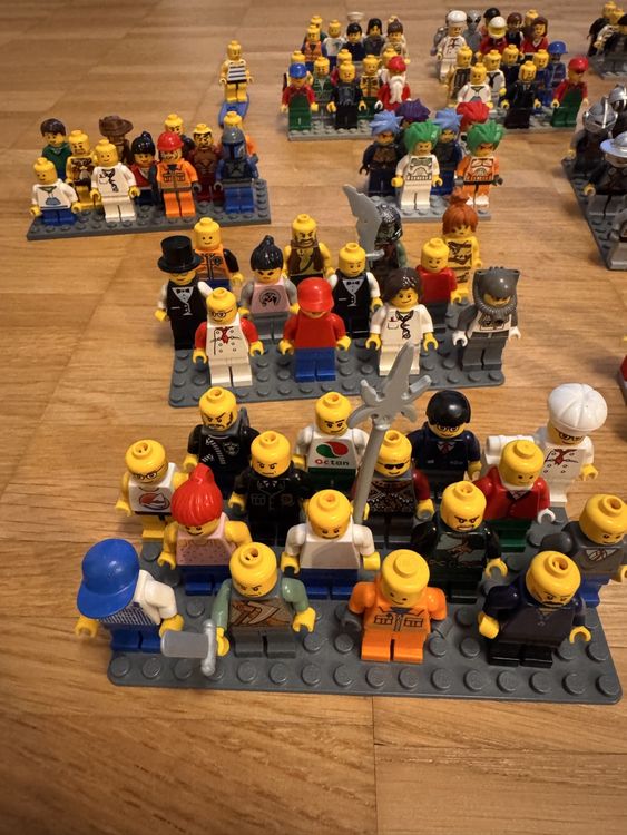 Lego Giocattoli: 150 Legofiguren Legoteilo Lego – Usato da Reinach venduto da Kimbonik 9