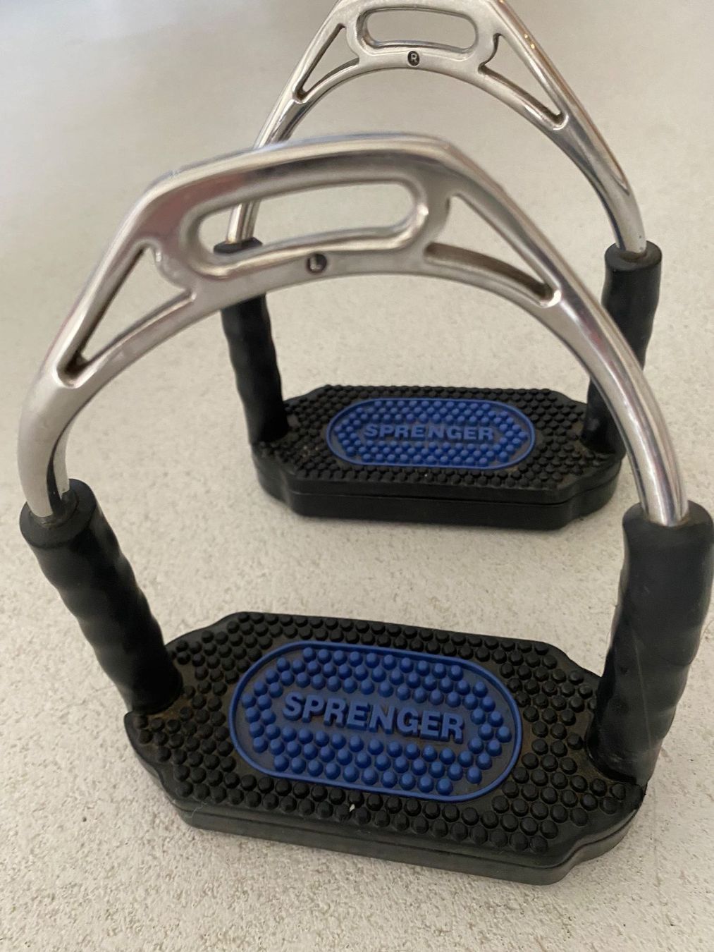 Selle & Accessori: Sprenger Bow Balance Steigbügel – Usato da Wohlen AG venduto da Robballantine 2