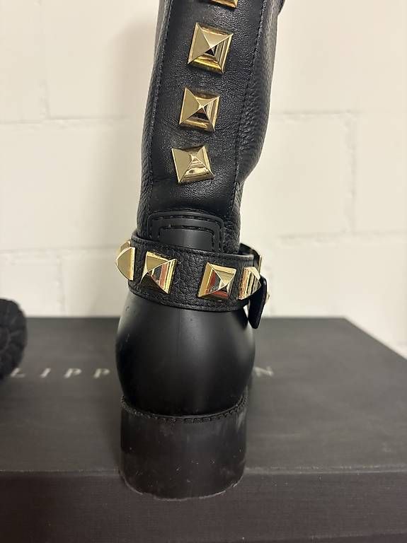 Scarpe da donna: Philipp Plein Stiefel – Usato da Wallisellen venduto da Nacka04 2