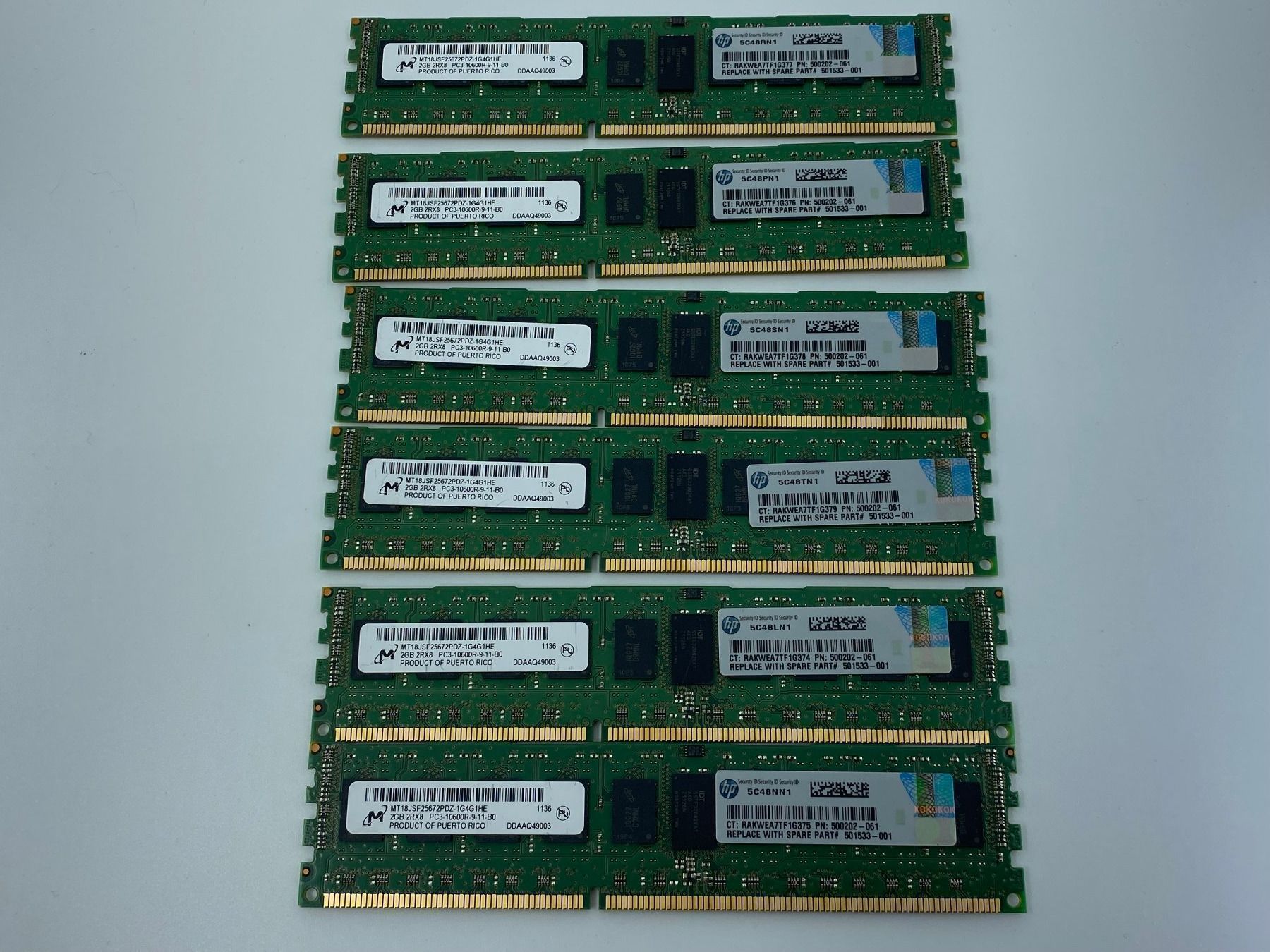 Memoria / RAM: 6x 2GB 2RX8 PC3-10600R-9-11-B0 – Usato da Langwiesen venduto da Restposten-24