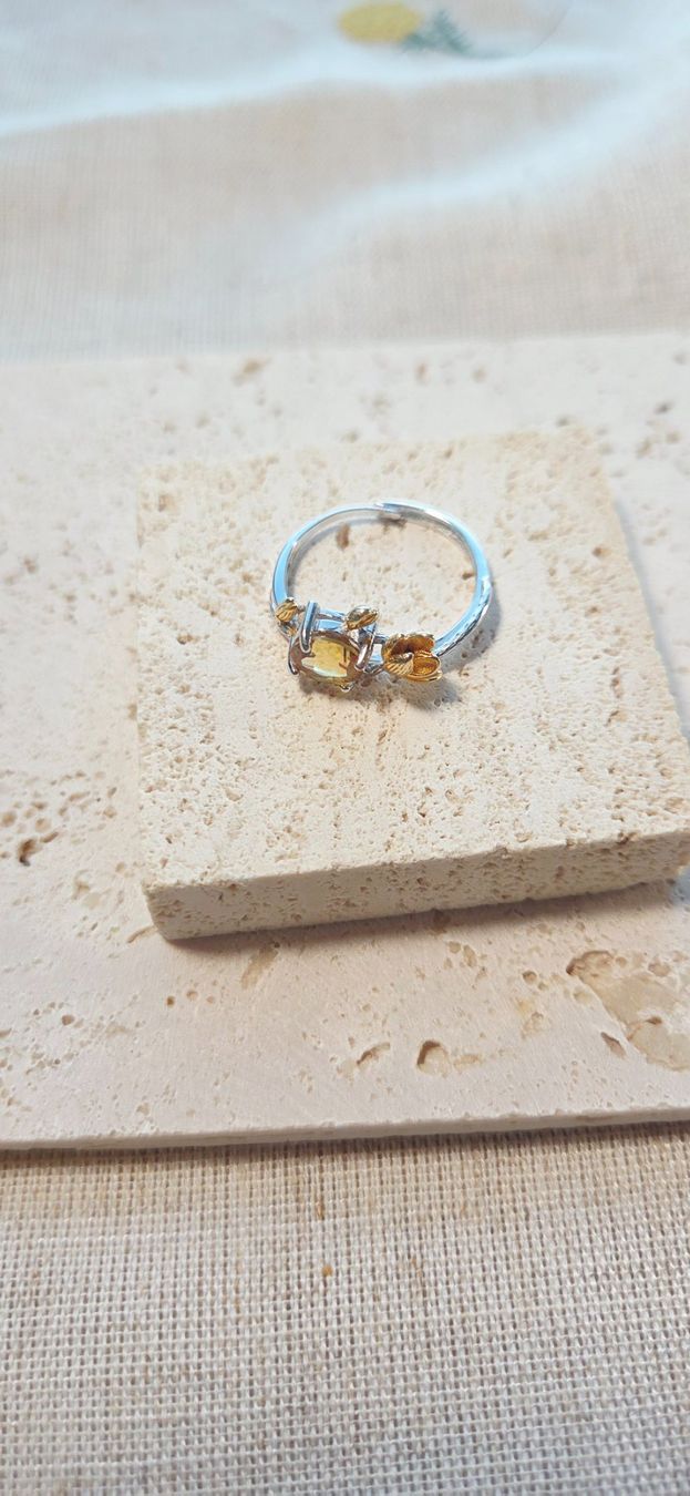 Anelli: NEW - S925 Citrine Ring (Adjustable) – Nuovo (secondo la descrizione) da Zürich venduto da cin_wcf6 5