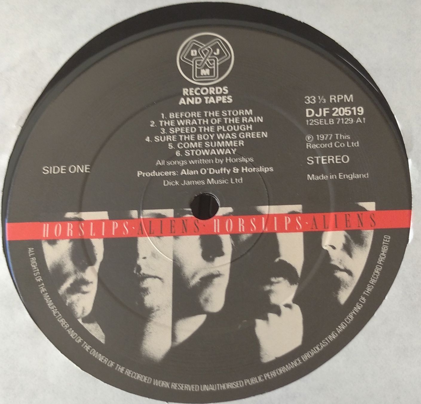 Dischi in vinile: Horslips – Aliens (LP) – Usato da Rubigen venduto da Honda750 2