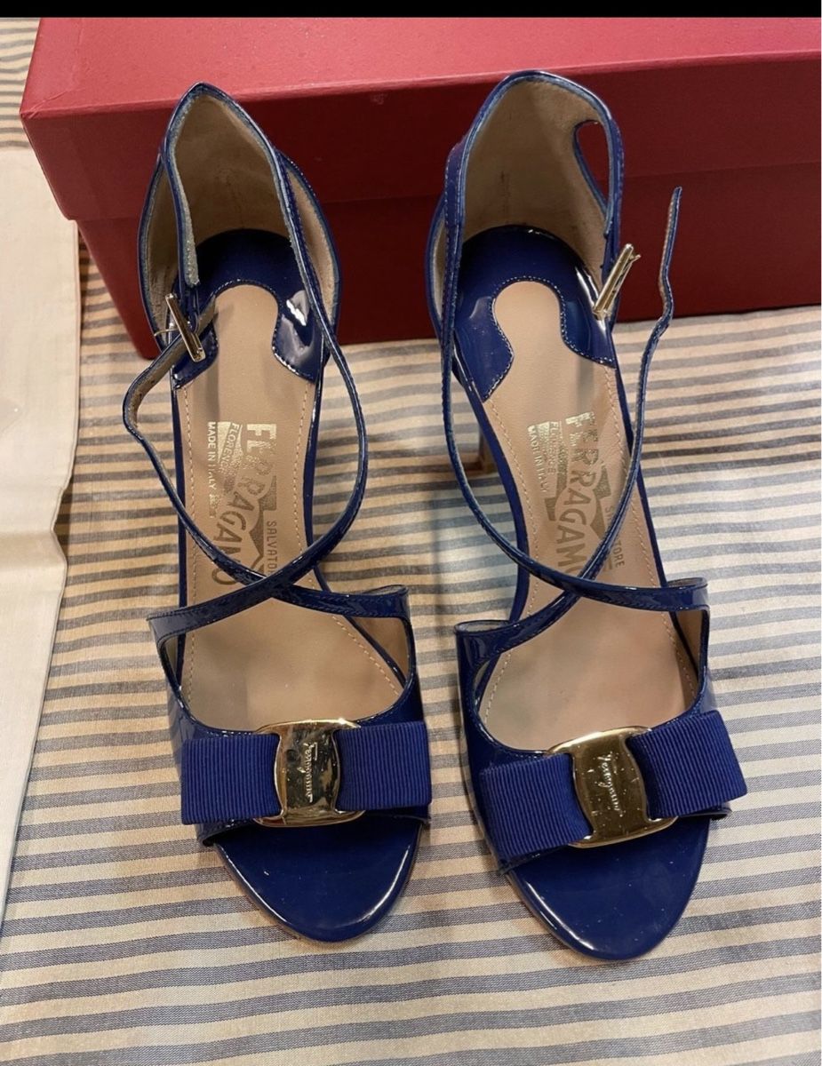 Chaussures femmes: Ferragamo Sandals NEW – D'occasion à Reinach BL par K.zh.A 1