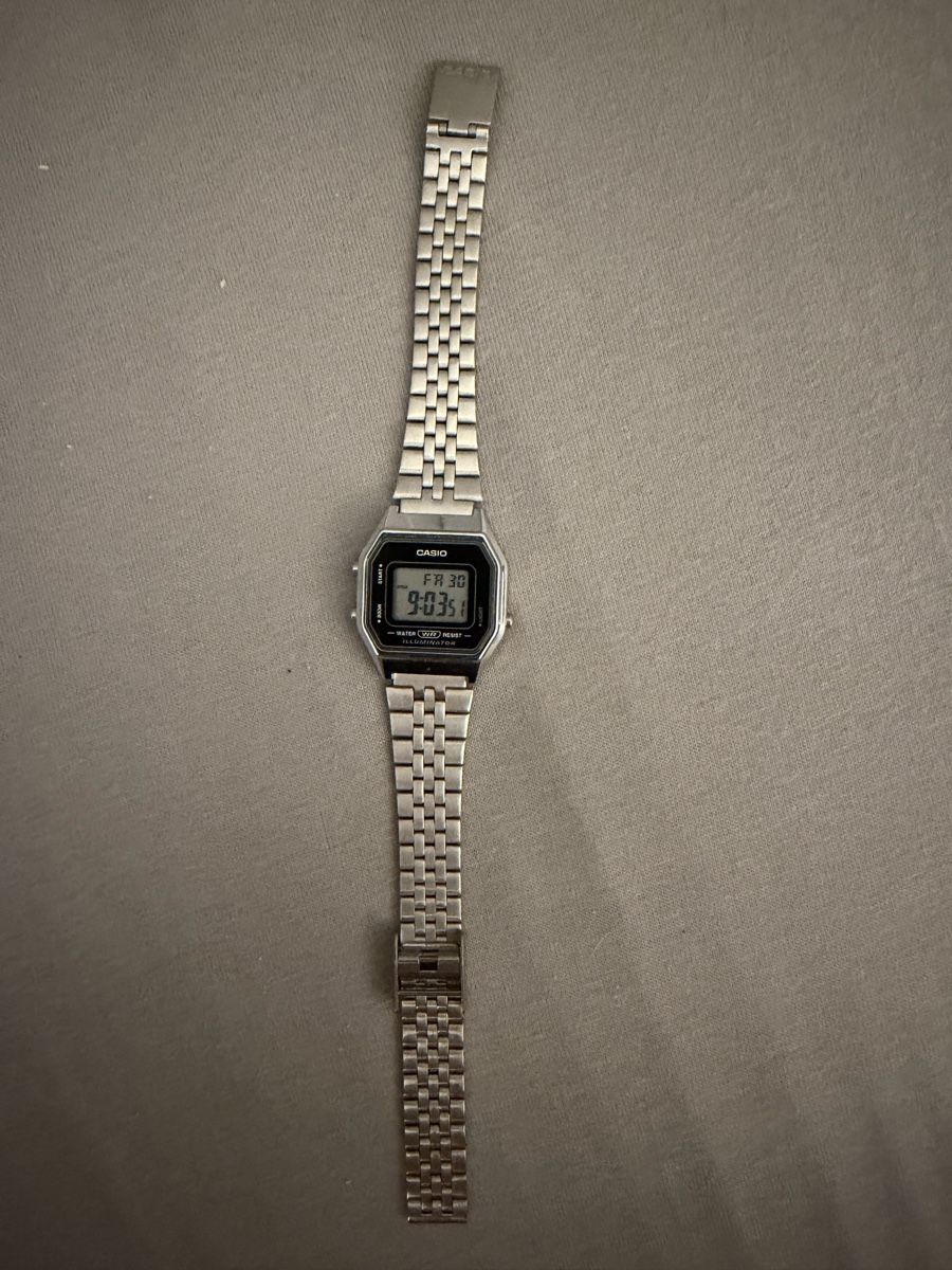 Casio Montres: Casio Damenuhr – Neuf (Voir description) à Biberist par John2853