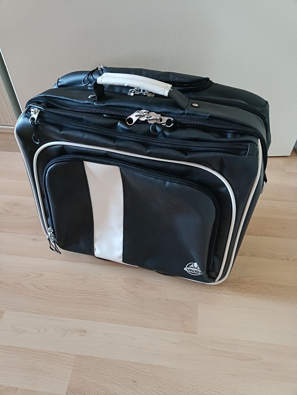 Valises de voyage: Vaude Trolley Koffer – Neuf (Voir description) à Sattel par Birchler81