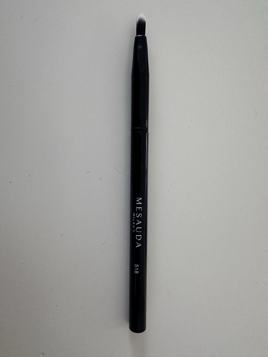 Make-up: Mesauda Milano Lip Brush 518 – Usato da Bülach venduto da ViktoriiaMatus 3