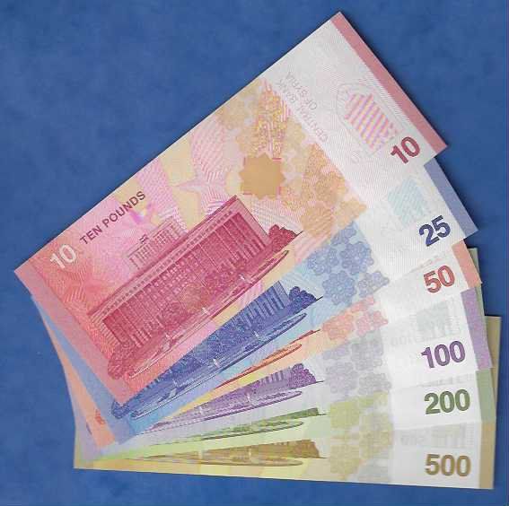 Banconote: SYRIA  Set  6  Stück Different Bankfrisch – Nuovo (secondo la descrizione) da Gordola venduto da coinsandnotes 1