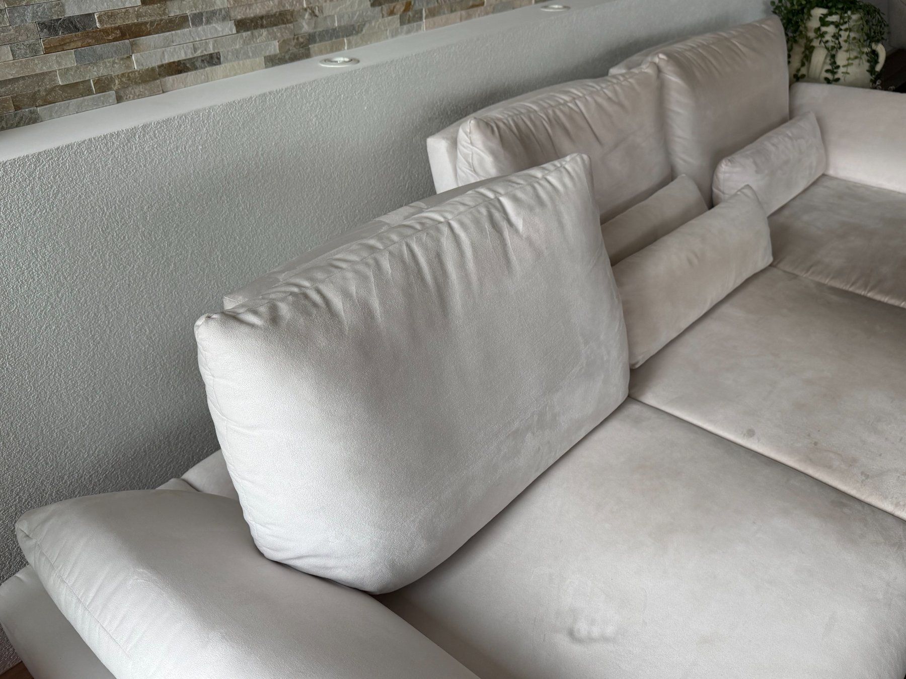 Sofas: Ecksofa hellbeige mit Recamiere gebrauchter Zustand – Gebraucht aus Inwil von Palme 3