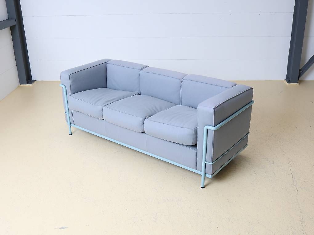Cassina Divani: Le Corbusier LC2 von Cassina, Stoff – Usato da Meinisberg venduto da atelier_TILIJA