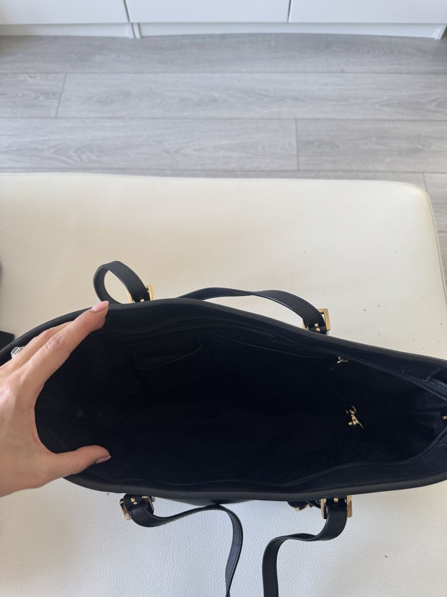 Michael Kors Taschen für Damen: Michael Kors Tasche – Gebraucht aus Reinach BL von jen_xh89 1