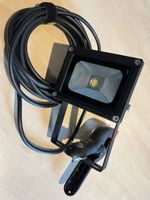 LED Fluter 10W schwarz