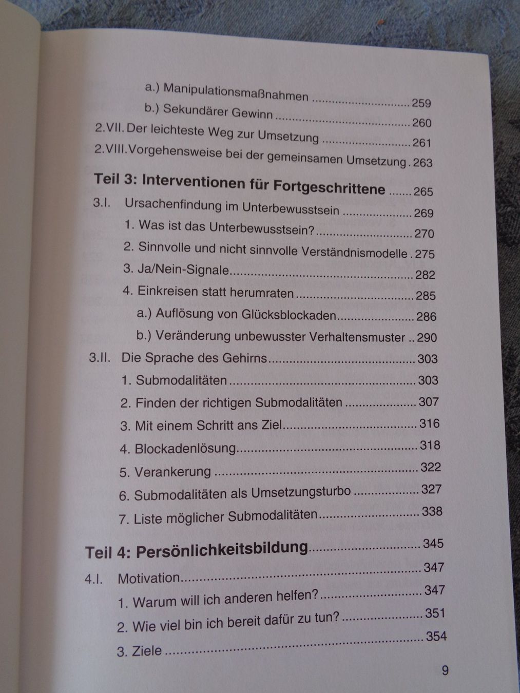 Libri: Die Glückstrainer. Ella Kensington – Usato da Wiesendangen venduto da Gullfoss 4