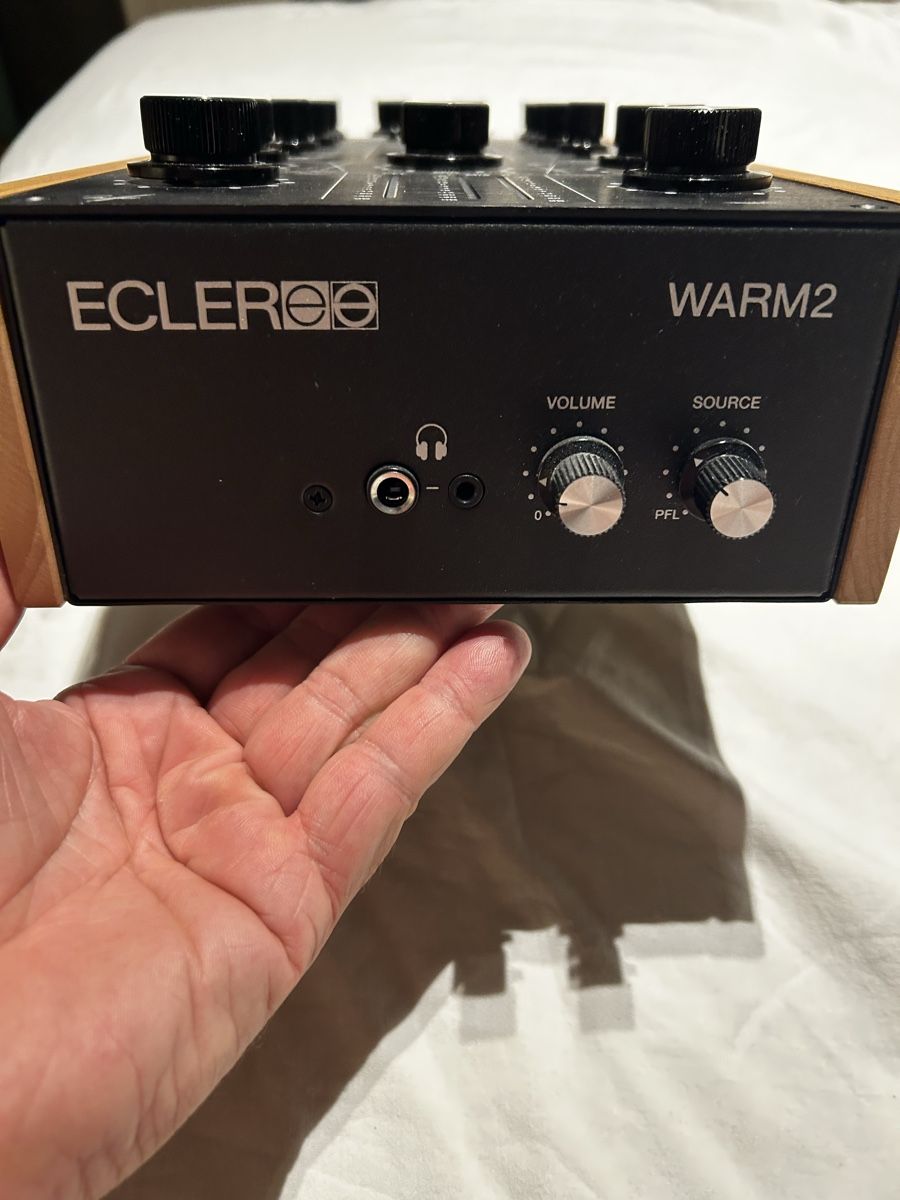 Platines de mixage: Ecler Warm 2 – D'occasion à Bern par Krasil 1
