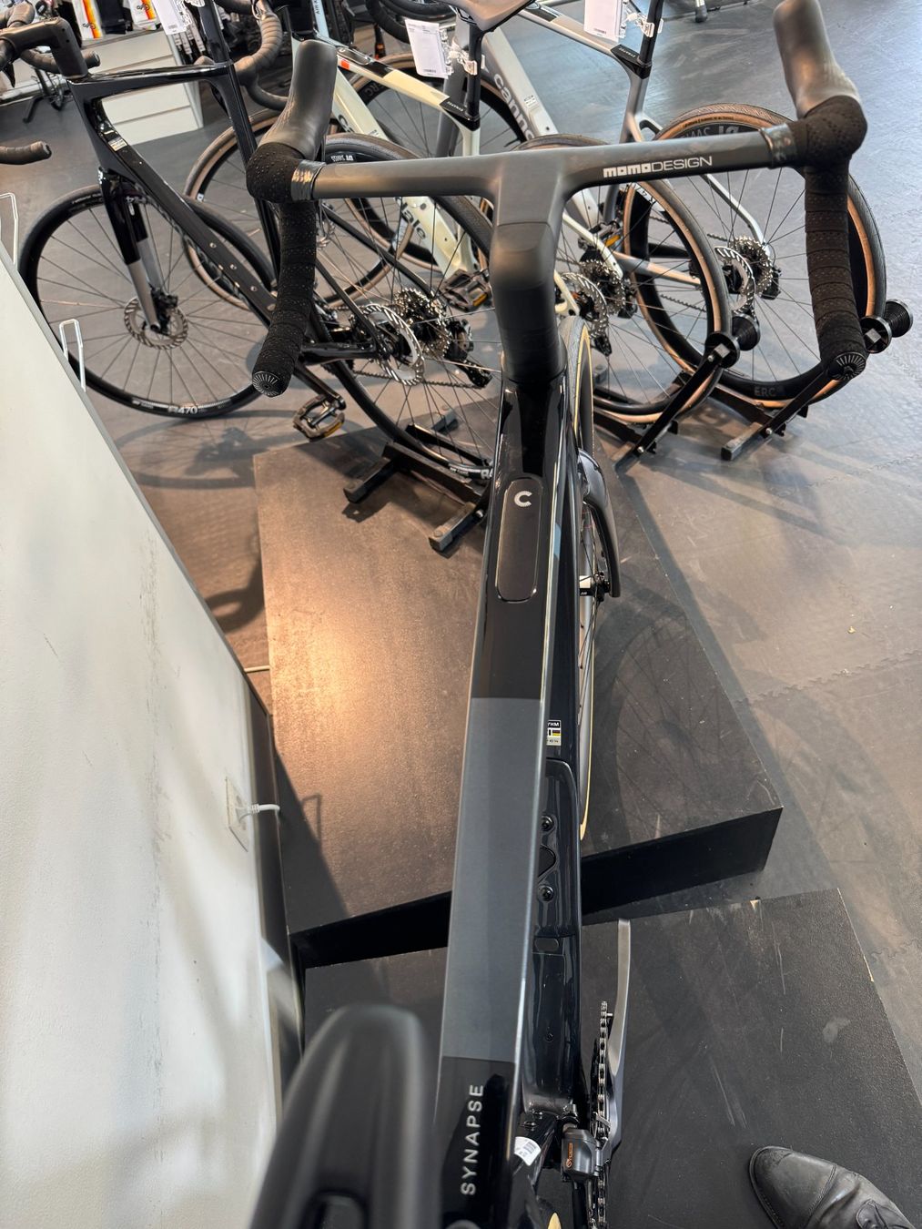 Cannondale Biciclette: Cannondale Synapse Carbon 1, Grösse 56cm – Nuovo e nell'imballaggio originale da Zürich venduto da Velofabrik01 9