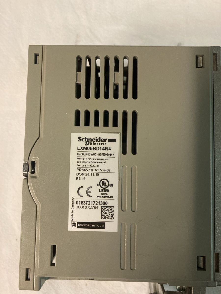 Schneider Componenti elettronici: Servouumrichter Schneider Electric LXM05BD14N4 – Usato da Rothrist venduto da Seafarer68 3
