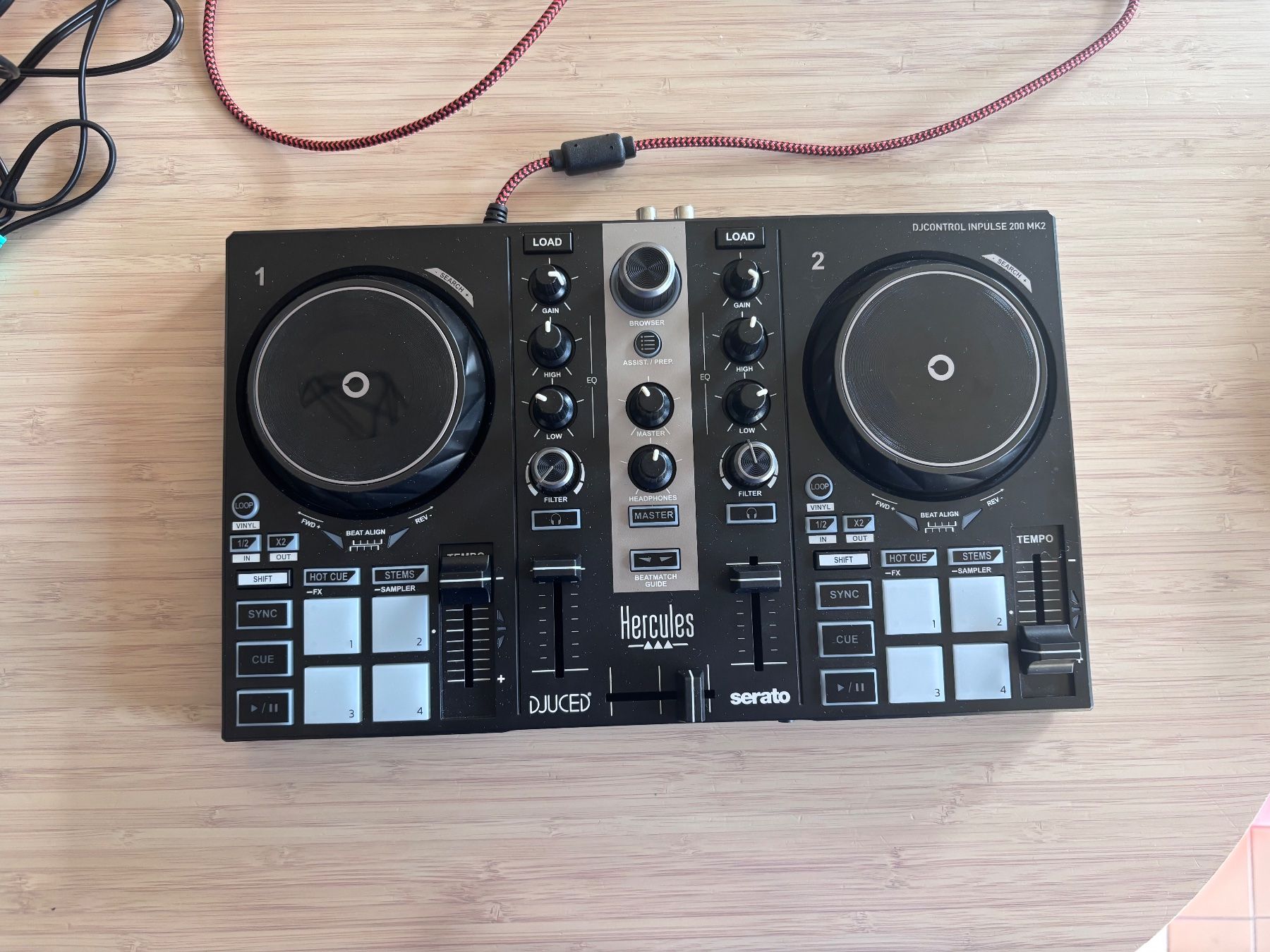 Hercules Platines de mixage: Hercules DJ Learning Kit MK2 – D'occasion à Zürich par ade_808