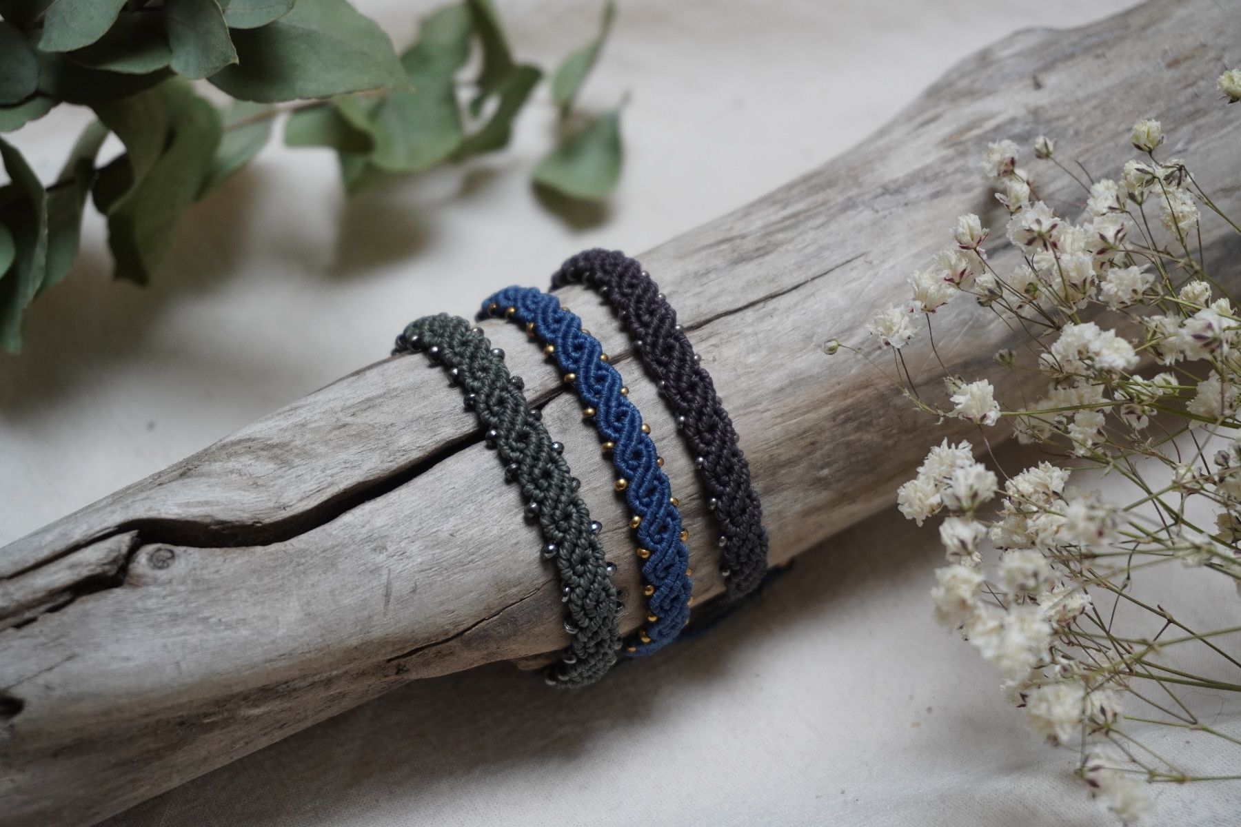 Bracciali & Braccialetti: caelina - Makramee Armband - Personalisierbar – Nuovo (secondo la descrizione) da Heerbrugg venduto da R.St27 1