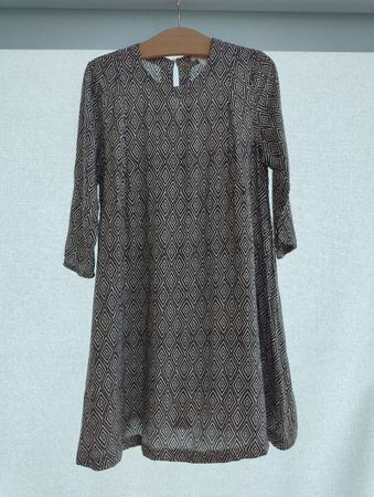 Damen Kleid H&M Grösse 40 schwarz/weiss gemustert