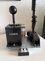 Moza GP Shifter mit Handbremse und Tischhalterung wie NEU