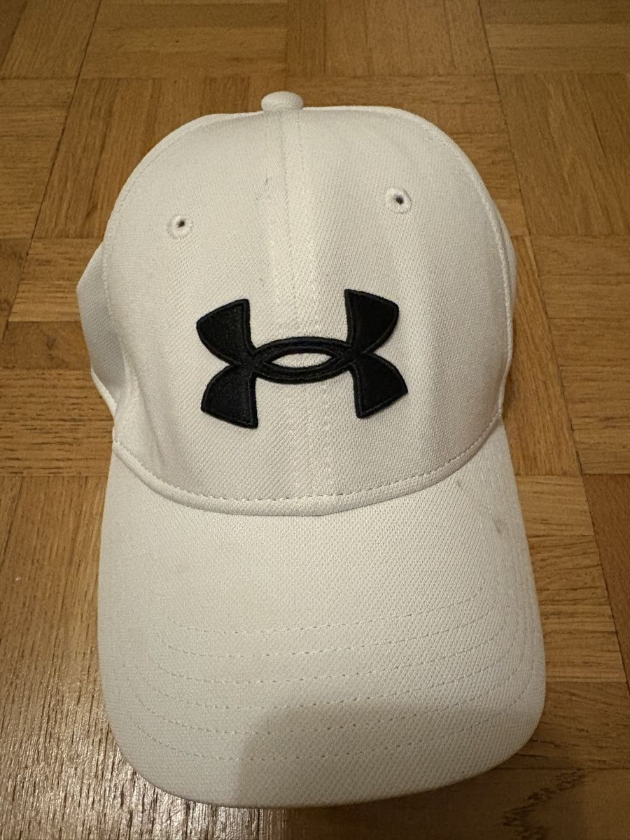Under Armour Copricapi, berretti & cappellini: Casquette Under Armour blanche - Taille S/M  – Usato da Genève venduto da cle_2lqb