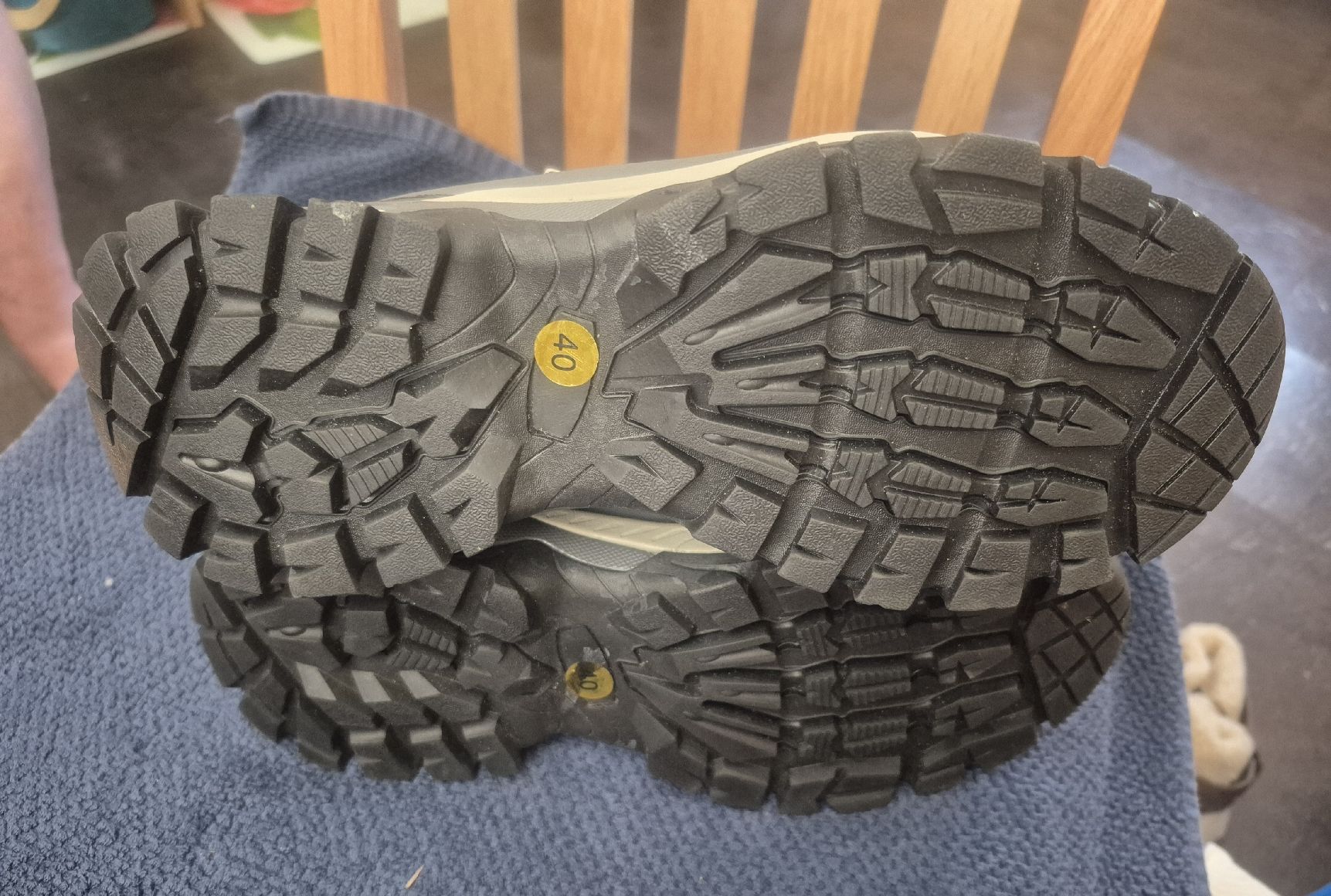 Damenschuhe: Sicherheits Schuhe – Neu und originalverpackt aus Winznau von Diabetes 3
