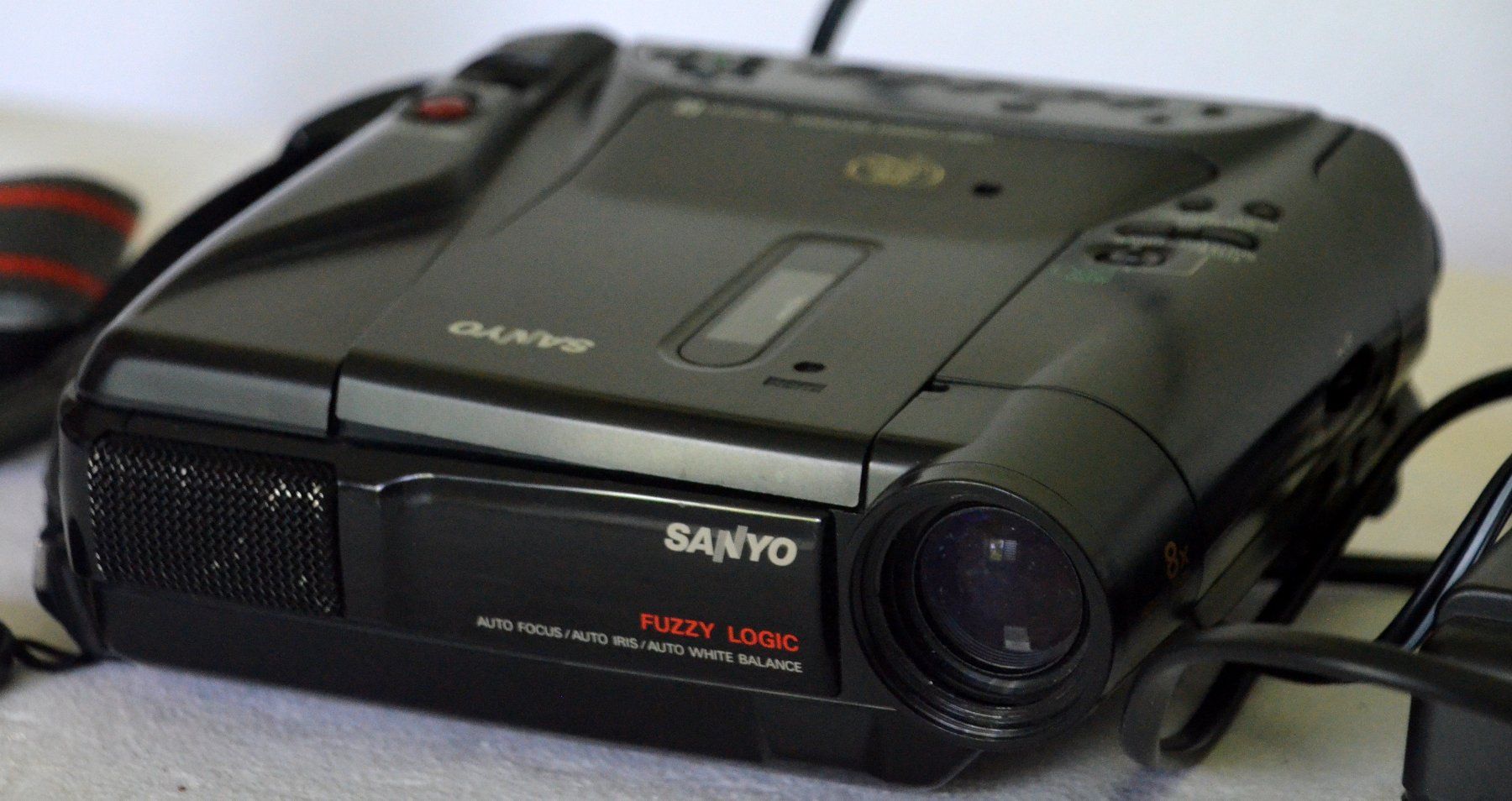 Sanyo Videocamere: Camcorder Sanyo VM-ES77P  Video8 caméscope – Difettoso da Collonges venduto da arashee 4