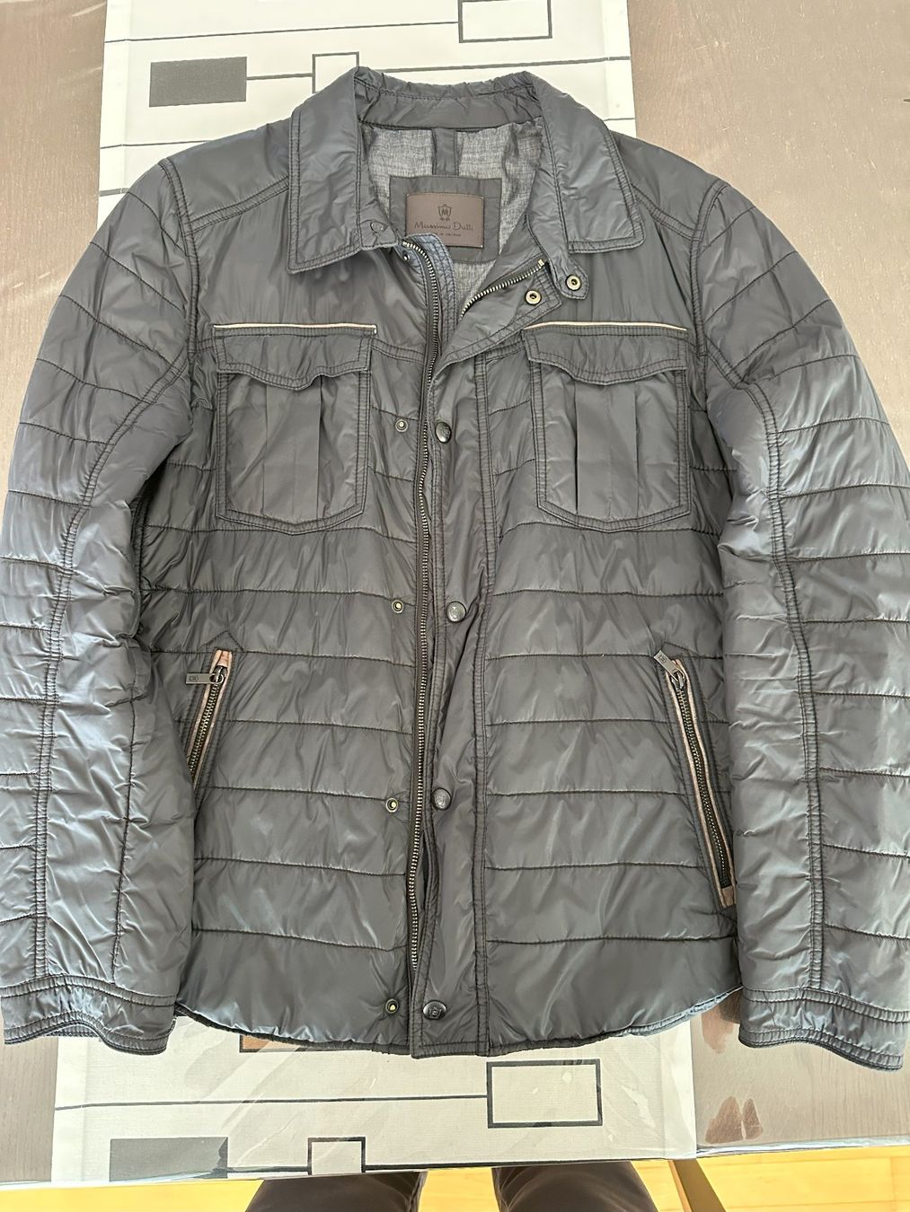 Massimo Dutti Giacche: Massimmo Dutti Jacket – Usato da Bülach venduto da Gregorgiorgio