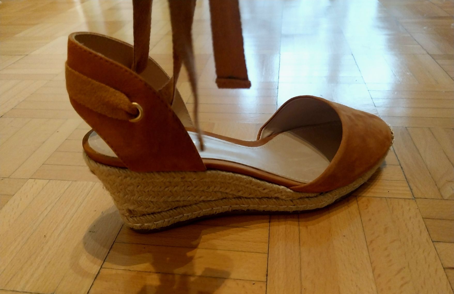 Chaussures femmes: neue & hochwertige Sommersandale – Neuf (Voir description) à Luzern par bia_9xwy 1