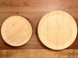 À donner  8 grandes assiettes + 8 petites en bambou