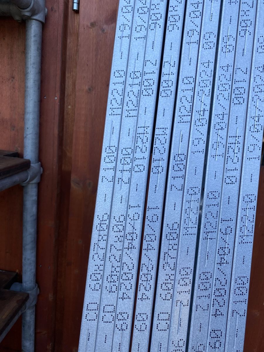 Profilati: Knauf C-Profil 60 x 27mm NEU – Nuovo (secondo la descrizione) da Glattbrugg venduto da Pischte.Brockenhaus 3