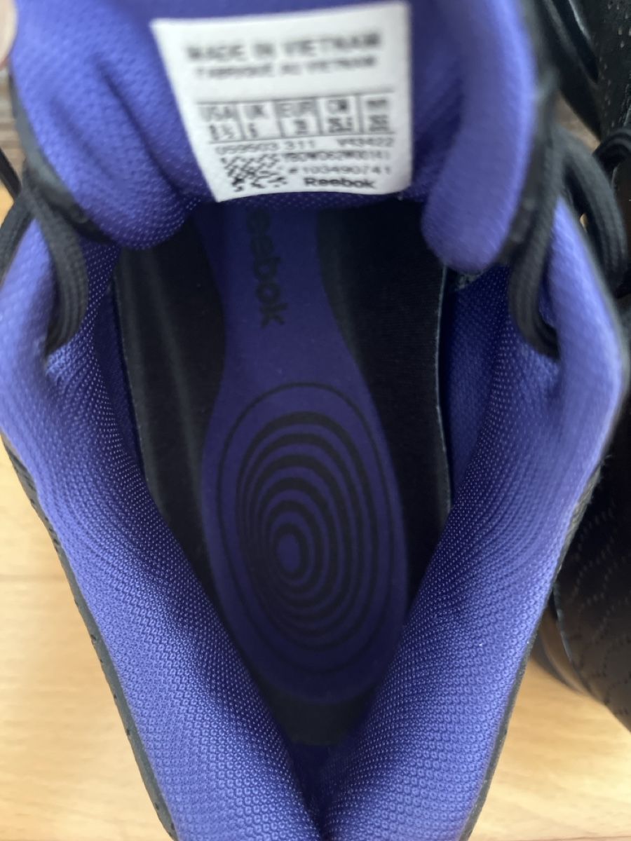 Reebok Scarpe da donna: Reebok Easy Tone Sneakers Gr 39 – Usato da Uetikon am See venduto da erz13 7