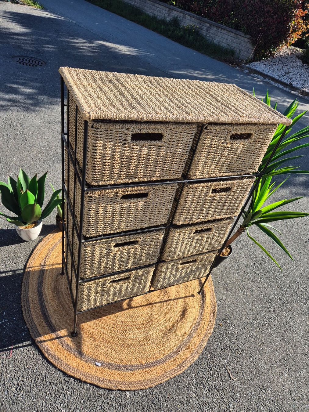 Meuble Commode 8 tiroirs en osier tressé, armature métal (Gebraucht) in ...