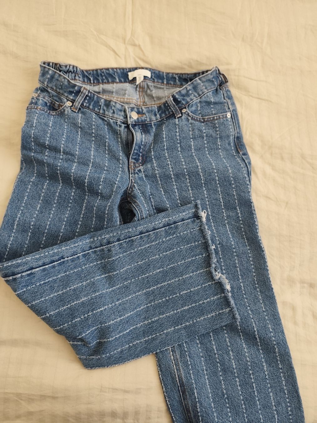 H&M Jeans: H&M jeans de grossesse S – Nuovo (secondo la descrizione) da Martigny venduto da Seuph-g23