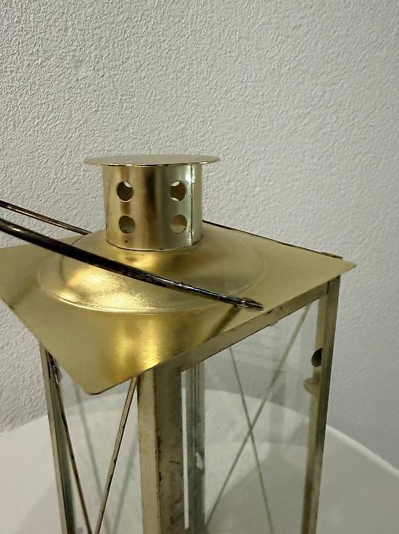 Alle Dekorationen: Goldene Laterne Metall/Glas – Gebraucht aus Lengnau BE von aya_2tvj 2