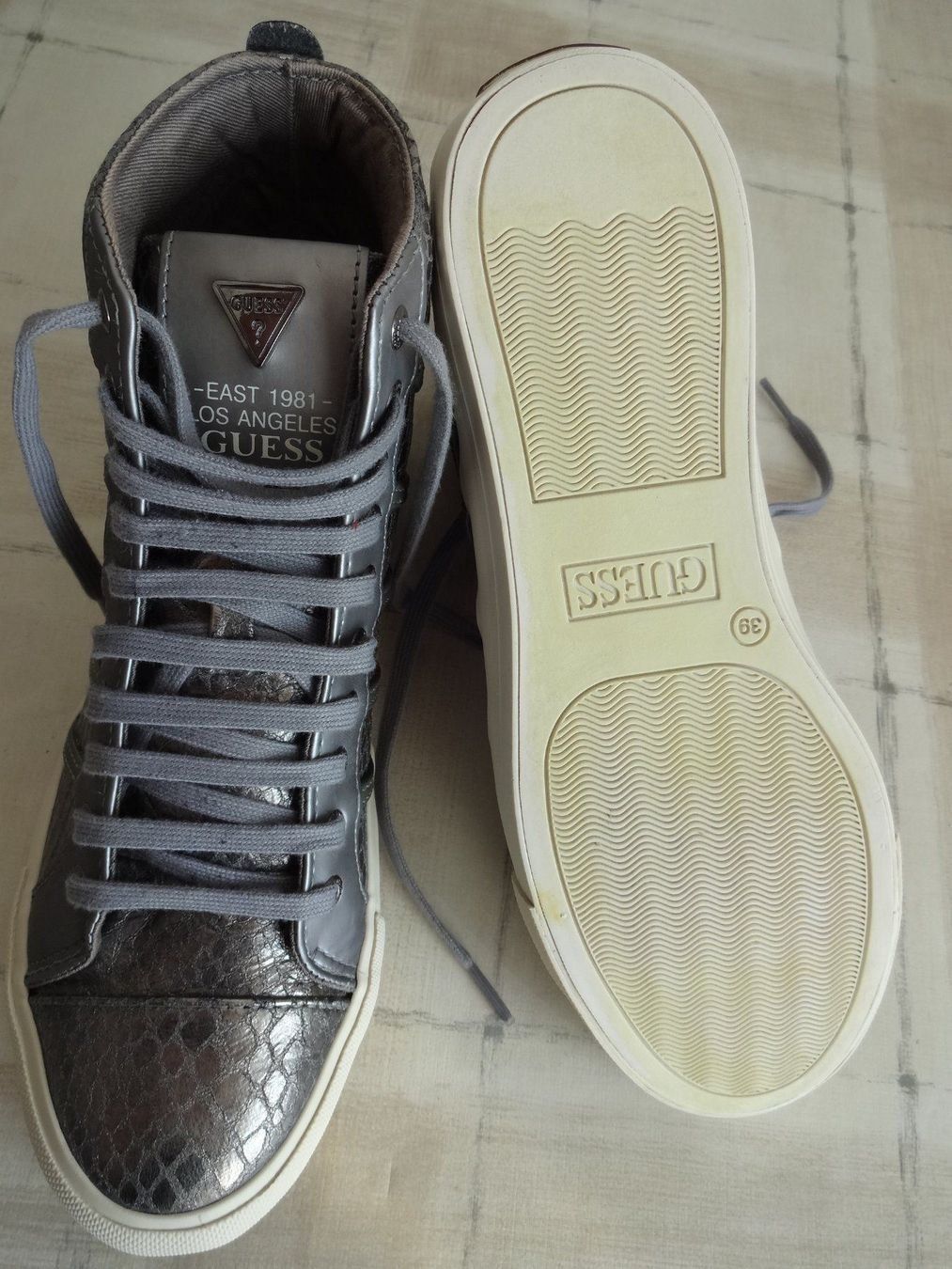 Guess Scarpe da uomo: ** GUESS ** Schuhe Nr.39 – Usato da Frauenfeld venduto da Jahy 4