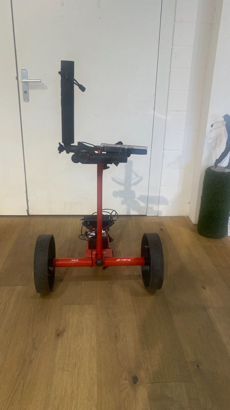 At-Hena Trolleys: at-hena Elektro Golf Trolley PACE rot – Gebraucht aus Dietikon von at-hena
