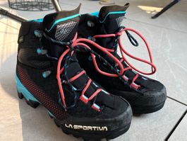 LA SPORTIVA Bergschuhe Damen Grösse 37.5