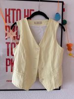 A stylish linen vest, Size S