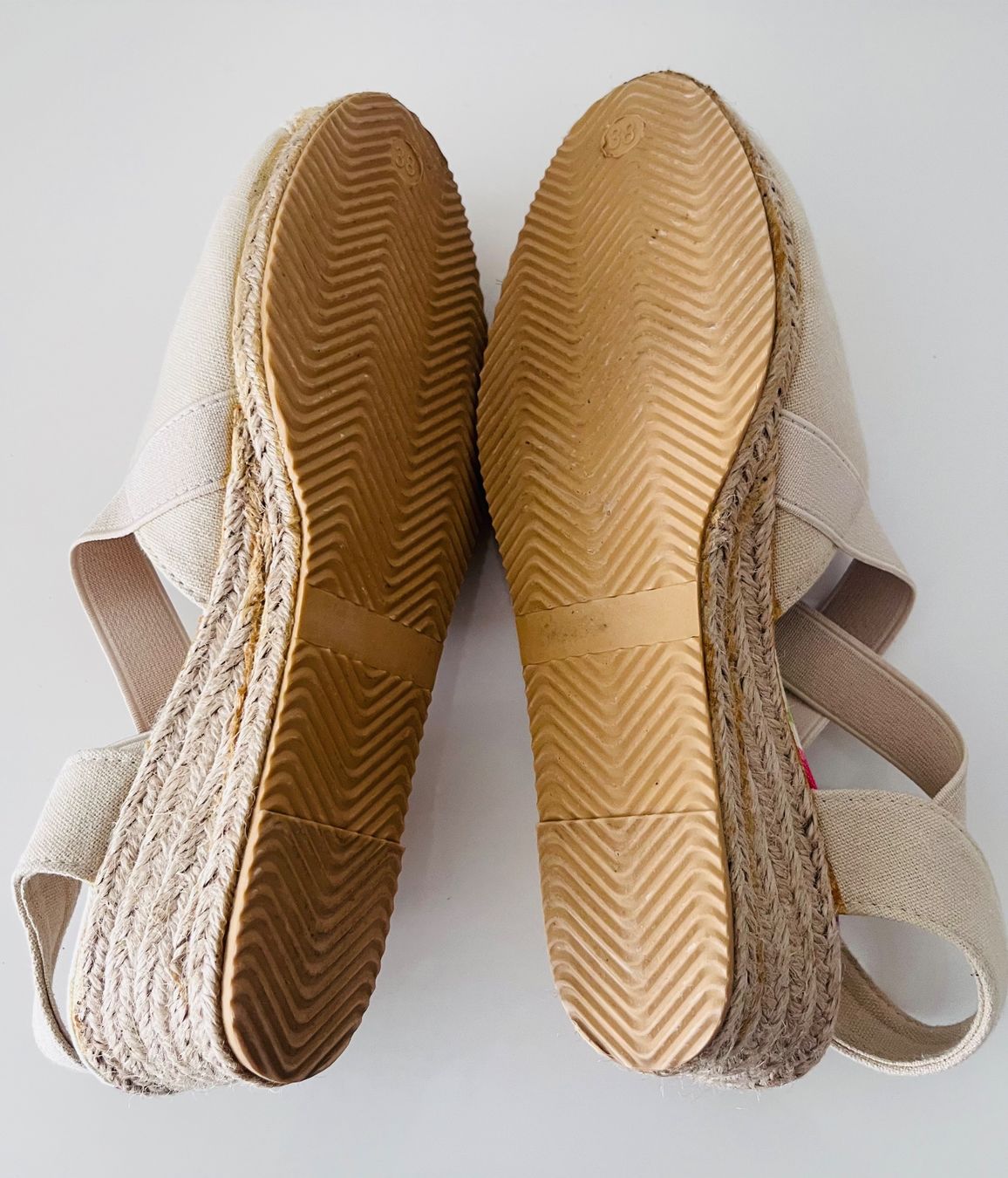 Damenschuhe: PLATEAU - ESPADRILLE beige, Gr. 38 neu – Neu (gemäss Beschreibung) aus Belp von Solyluna 4