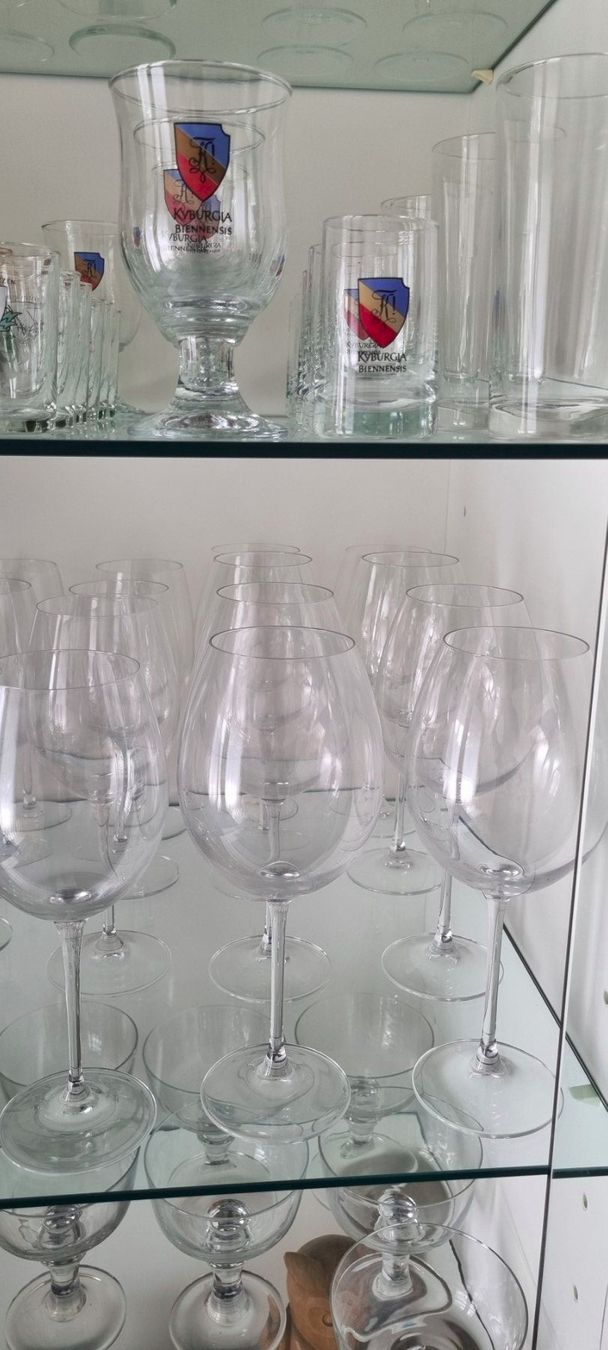 Gläser: Elegante Glas-Setze – Gebraucht aus Derendingen von Rider3 5