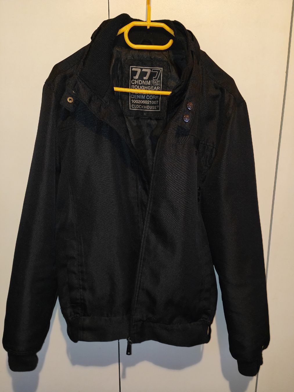 Giacche: Clockhouse Jacke Grösse L Schwarz – Usato da Rothrist venduto da SiddharthaMoon 2
