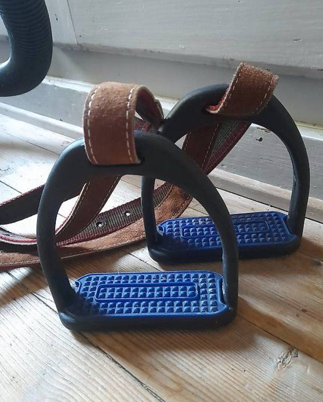 Selle & Accessori: Reitpad – Usato da Winterthur venduto da Liisas. 1