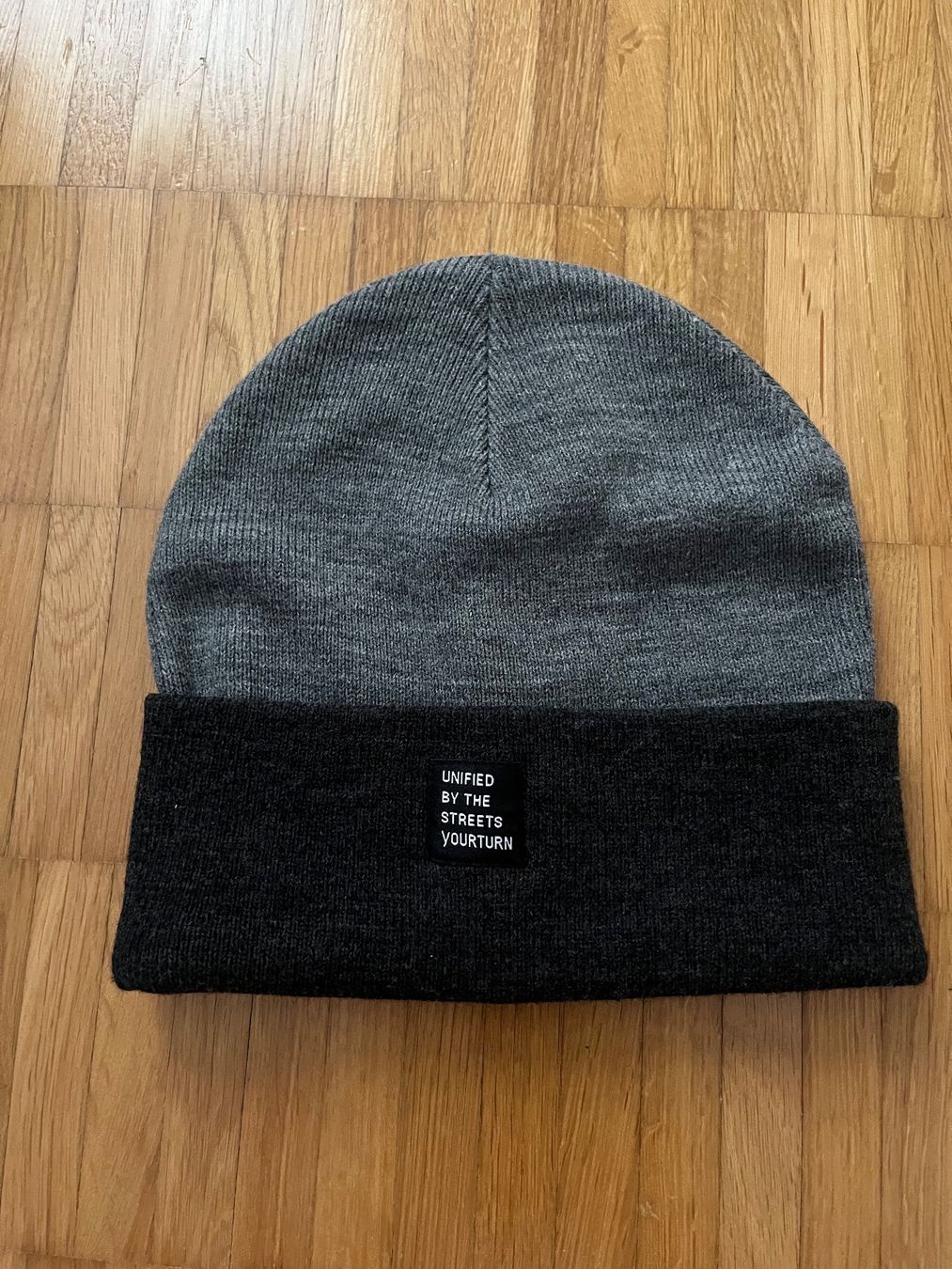 Hüte, Mützen & Caps: Herrenmütze One Size – Gebraucht aus Jona von Good_luck_