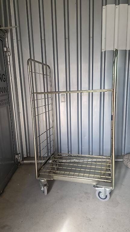 Carrelli di trasporto: Transportwagen / Rollwagen aus Metall – Usato da Oberbüren venduto da GrowSystemAG
